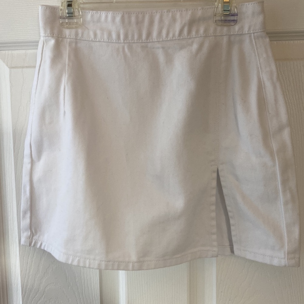 Lioness White Mini Skirt with Front Slit